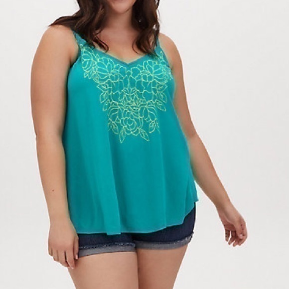torrid Tops - NWT Torrid size 1 embroidered swing cami